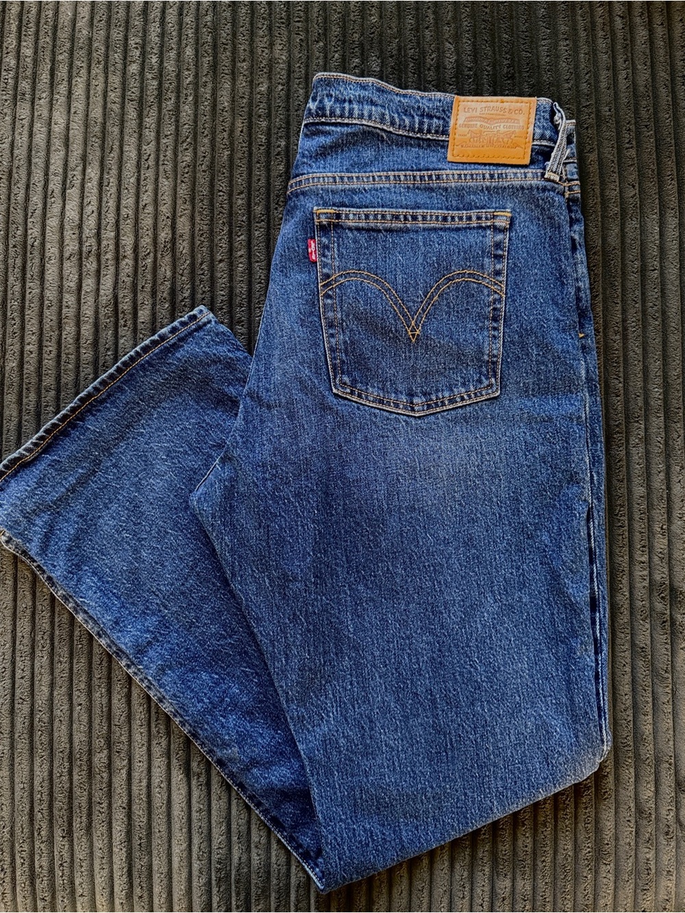 LEVI’S Wedgie Bootcut High Rise Jean | Women’s Dark Wash Denim | Size 33